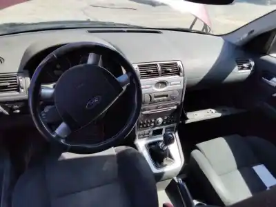 Hurda Aracı ford mondeo berlina (ge) ambiente (06.2003->) (d) 116 cv / 85 kw yılın 2001 güçlü 