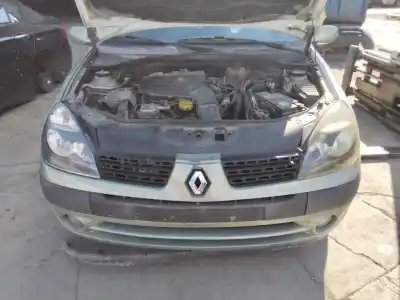 Scrapping Vehicle renault   of the year 2001 powered 