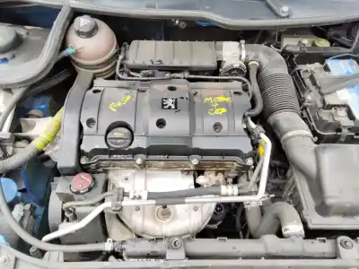 Sloopvoertuig peugeot 206 cc cc van het jaar 2001 aangedreven 