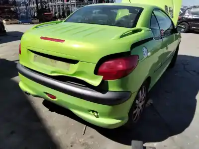 Verschrottungsfahrzeug peugeot 206 cc cc des jahres 2001 angetrieben 