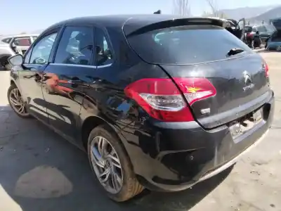 Veículo de Sucata citroen c4 lim. collection do ano 2001 alimentado 