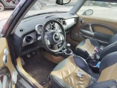 Здавання транспортного засобу mini mini (r50, r53) cooper s року 2001 потужний 