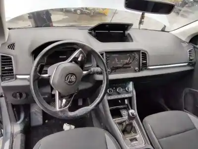 Veículo de Sucata skoda karoq (nu) design 149 cv / 110 kw do ano 2001 alimentado dpc