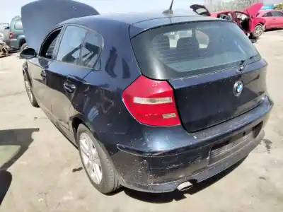 Veículo de Sucata bmw serie 1 berlina (e81/e87) 118d do ano 2001 alimentado 