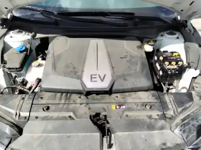 Sloopvoertuig KIA EV6 (CV) AIR 2WD 228 CV / 168 KW van het jaar 2001 aangedreven 