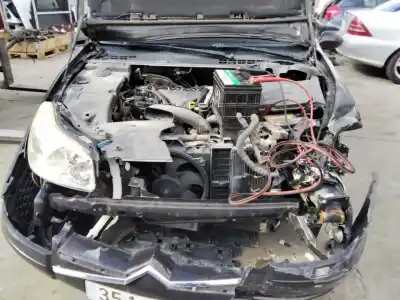 Veículo de Sucata citroen c5 berlina audace do ano 2001 alimentado hrh