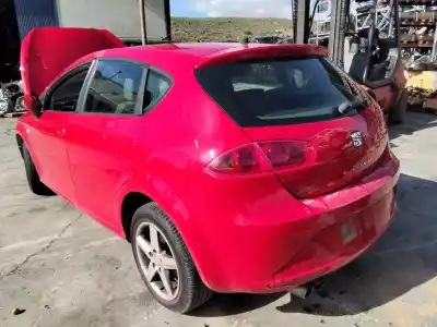 Veicolo di demolizione seat leon (1p1) comfort limited dell'anno 2001 alimentato cax