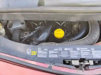 Veículo de Sucata renault grand modus authentique do ano 2001 alimentado 