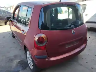 Veículo de Sucata renault grand modus authentique do ano 2001 alimentado 