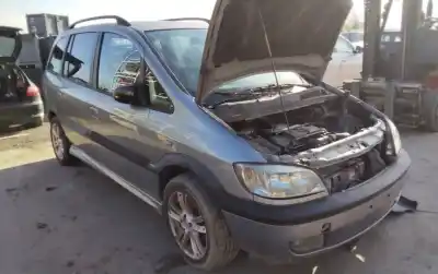Scrapping Vehicle opel zafira a blue line of the year 2001 powered 