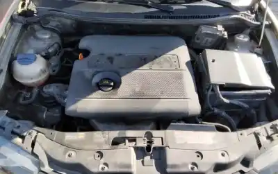 Veículo de Sucata seat cordoba berlina (6l2) fresh do ano 2001 alimentado 