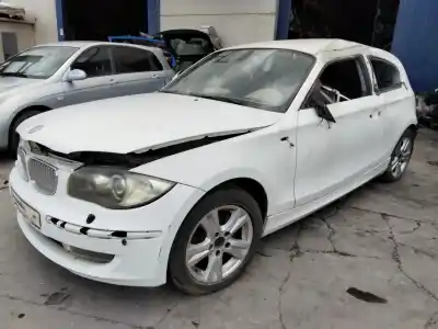 Veículo de Sucata bmw serie 1 berlina (e81/e87) 116d do ano 2001 alimentado 