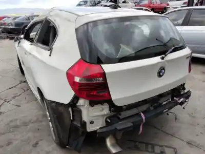 Veículo de Sucata bmw serie 1 berlina (e81/e87) 116d do ano 2001 alimentado 