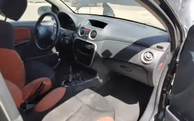 Здавання транспортного засобу citroen c2 audace року 2001 потужний 