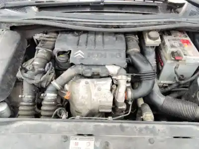 Veículo de Sucata citroen c4 berlina collection do ano 2001 alimentado 9hx
