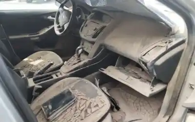 Scrapping Vehicle ford focus lim. (cb8) edition of the year 2001 powered 