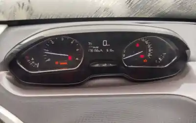 Sloopvoertuig peugeot 2008 (--.2013->) active van het jaar 2001 aangedreven 9hp