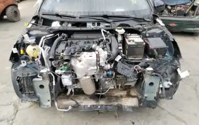 Здавання транспортного засобу PEUGEOT 308 Access 125 CV / 92 KW року 2001 потужний JBU