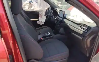 Scrapping Vehicle ford kuga titanium plug-in hybrid of the year 2001 powered bgdc