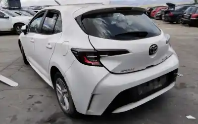 Veicolo di demolizione toyota corolla (e21) hybrid style 140 cv / 103 kw dell'anno 2001 alimentato x2zr