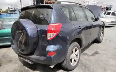 Veículo de Sucata toyota rav 4 (a3) executive do ano 2001 alimentado 2adftv