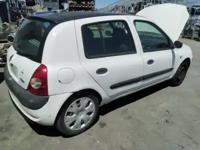 Здавання транспортного засобу renault clio ii fase ii (b/cb0) authentique року 2001 потужний 
