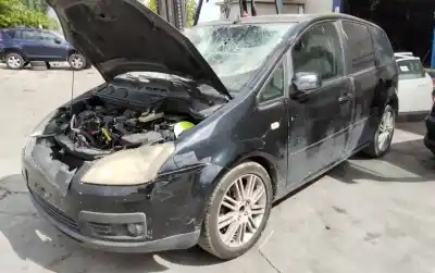 Scrapping Vehicle ford c-max (cb3) ghia of the year 2001 powered 