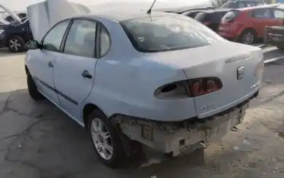 Veicolo di demolizione seat cordoba berlina (6l2) fresh dell'anno 2001 alimentato 