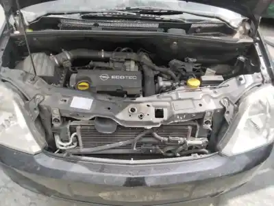 Veículo de Sucata opel meriva blue line do ano 2001 alimentado 