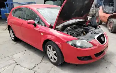 Veículo de Sucata seat leon (1p1) comfort limited do ano 2001 alimentado bxe