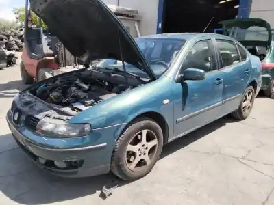 Veículo de Sucata seat toledo (1m2) select do ano 2001 alimentado asv