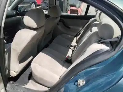 Veículo de Sucata seat toledo (1m2) select do ano 2001 alimentado asv