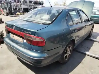 Veículo de Sucata seat toledo (1m2) select do ano 2001 alimentado asv
