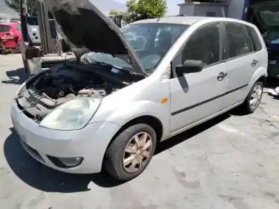 Veículo de Sucata ford fiesta (cbk) ambiente do ano 2001 alimentado 