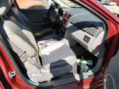 Veículo de Sucata dodge avenger 2.0 crd do ano 2001 alimentado 0