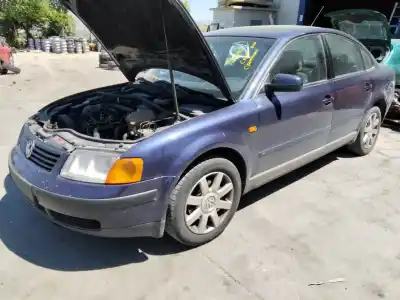 Veículo de Sucata volkswagen passat b5 (3b2) 1.9 tdi do ano 2001 alimentado 0