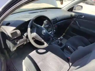 Veículo de Sucata volkswagen passat b5 (3b2) 1.9 tdi do ano 2001 alimentado 0