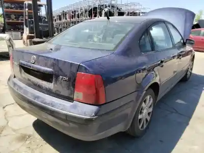 Veículo de Sucata volkswagen passat b5 (3b2) 1.9 tdi do ano 2001 alimentado 0