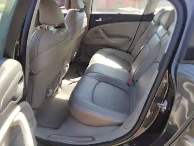 Veículo de Sucata citroen c5 berlina exclusive do ano 2001 alimentado 4ht