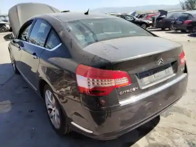 Veículo de Sucata citroen c5 berlina exclusive do ano 2001 alimentado 4ht