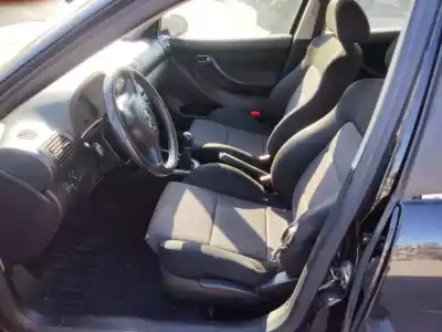 Veicolo di demolizione seat leon (1m1) 1.9 tdi dell'anno 2001 alimentato 0