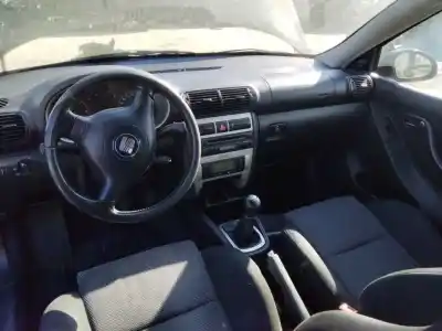 Veicolo di demolizione seat leon (1m1) 1.9 tdi dell'anno 2001 alimentato 0