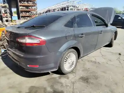 Scrapping Vehicle ford mondeo berlina (ca2) limited edition of the year 2001 powered ufbb