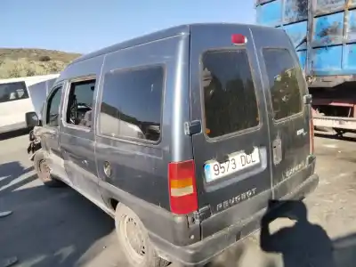 Здавання транспортного засобу citroen jumpy 2.0 hdi sx familiar (5/6 asientos) року 2001 потужний 