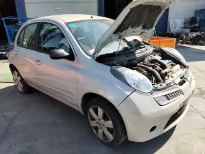 Veículo de Sucata nissan micra (k12e) acenta do ano 2001 alimentado 