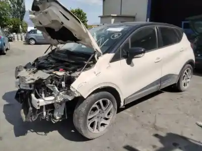 Veicolo di demolizione renault captur life dell'anno 2001 alimentato h4d