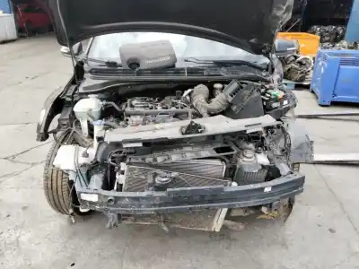 Vehicul casat kia stonic (ybcuv) black edition al anului 2001 alimentat g3lc