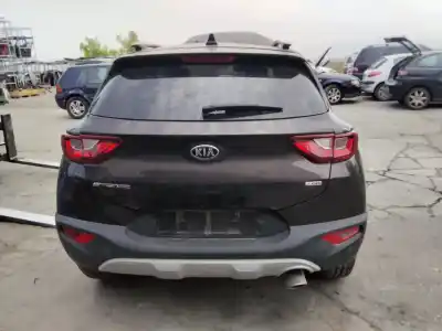 Vehicul casat kia stonic (ybcuv) black edition al anului 2001 alimentat g3lc