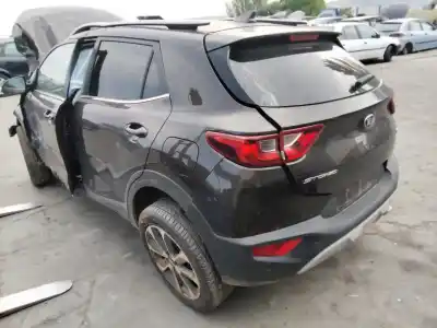 Vehicul casat kia stonic (ybcuv) black edition al anului 2001 alimentat g3lc