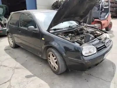 Veicolo di demolizione volkswagen golf iv berlina (1j1) 25 aniversario dell'anno 2001 alimentato 